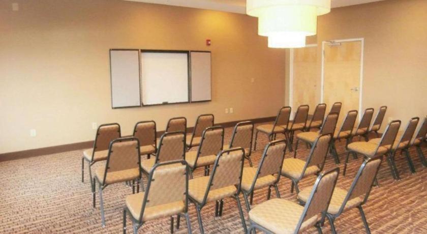 Comfort Suites Smyrna Dış mekan fotoğraf